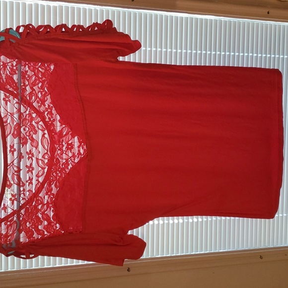 Venus Women's Medium Lace❤️ Red top, sweetheart neckline covered in sheer lace - Picture 3 of 12